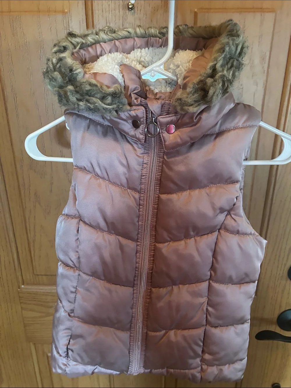 Light Rose Quilted Puffer Vest for Kids — Lightweight Layering